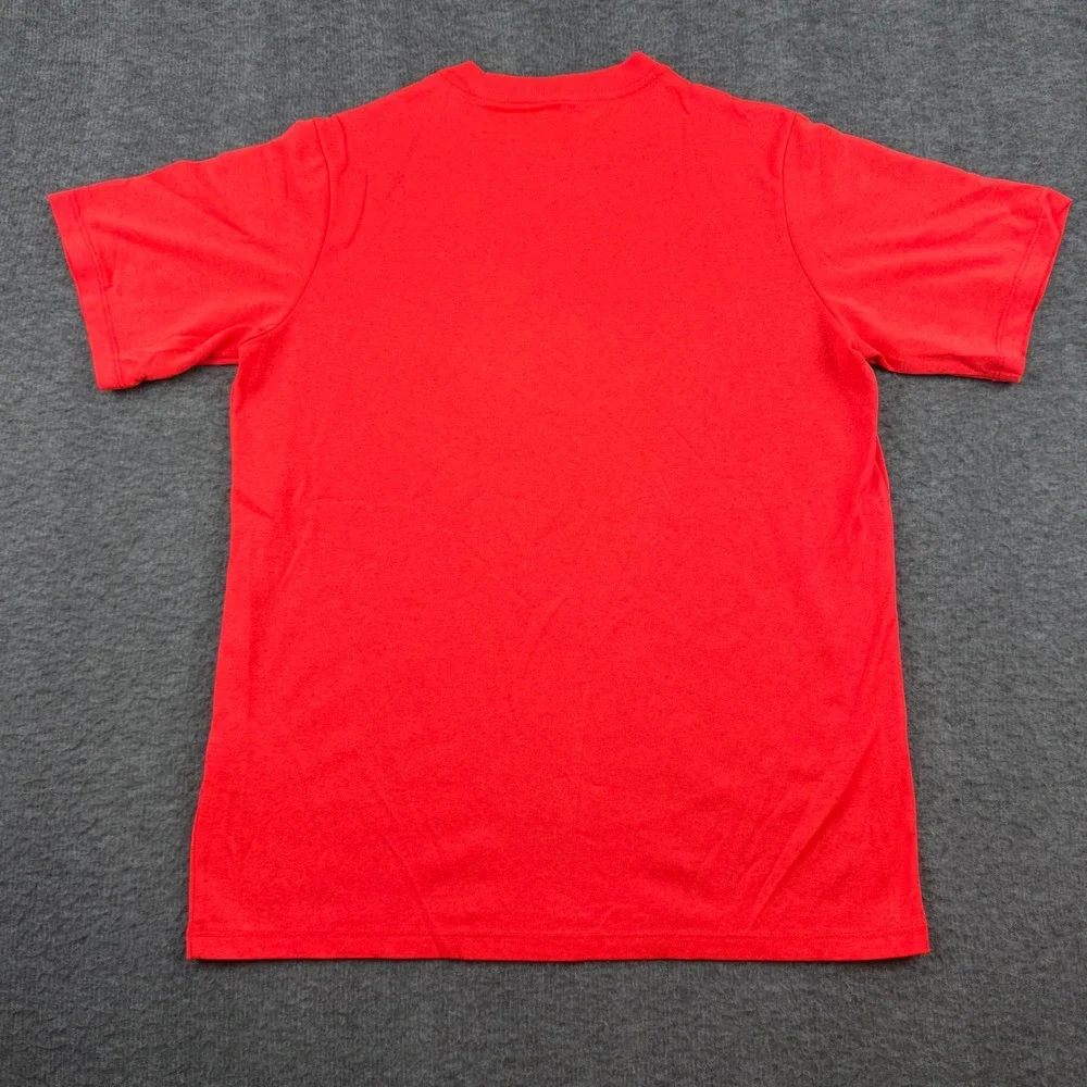 Nike Dri-FIT Training Shirt Men's Size M Red Short‎ Sleeve Swoosh Logo Tee